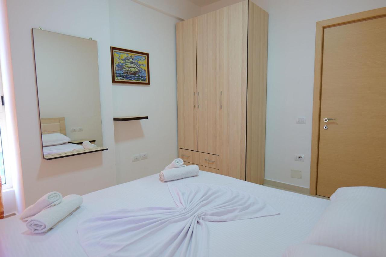 Almare Apartments Vlora Kültér fotó
