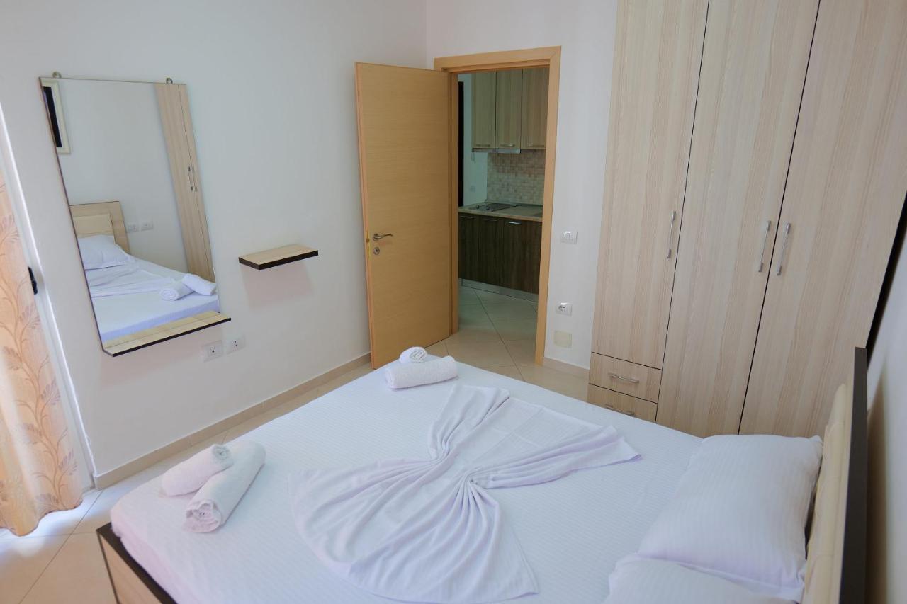 Almare Apartments Vlora Kültér fotó