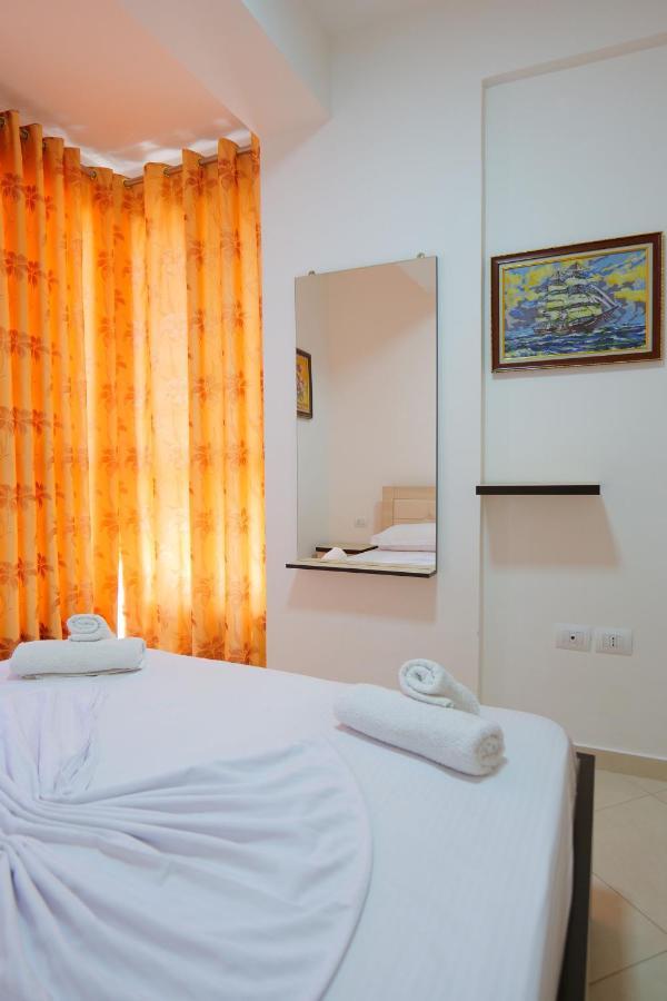 Almare Apartments Vlora Kültér fotó
