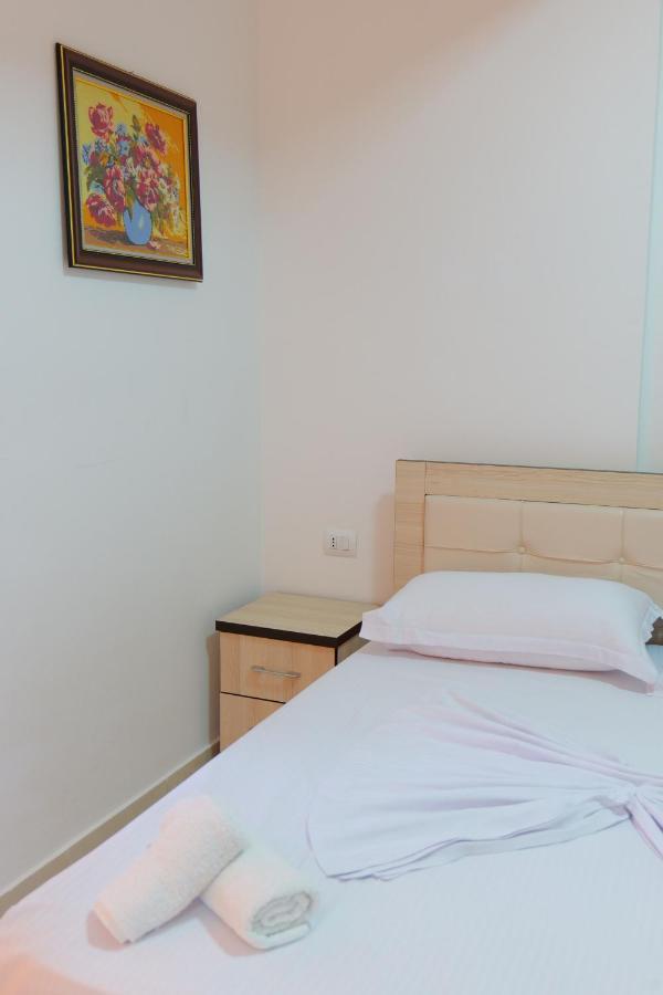 Almare Apartments Vlora Kültér fotó