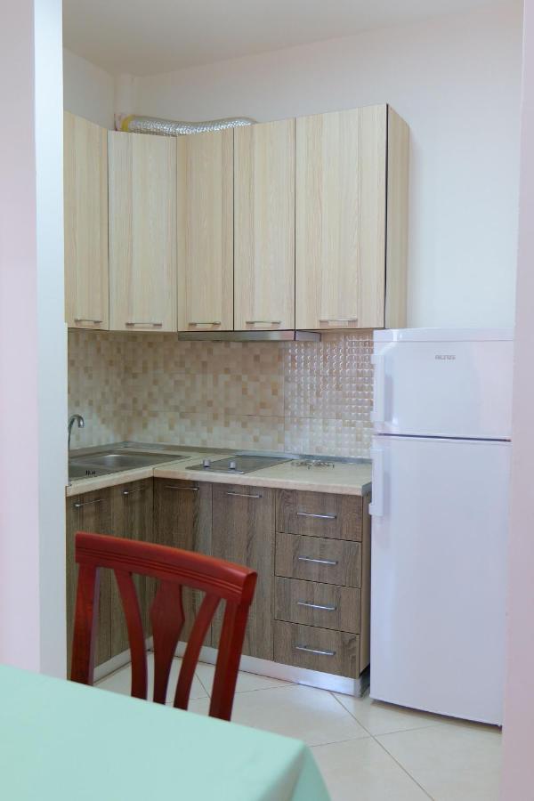 Almare Apartments Vlora Kültér fotó